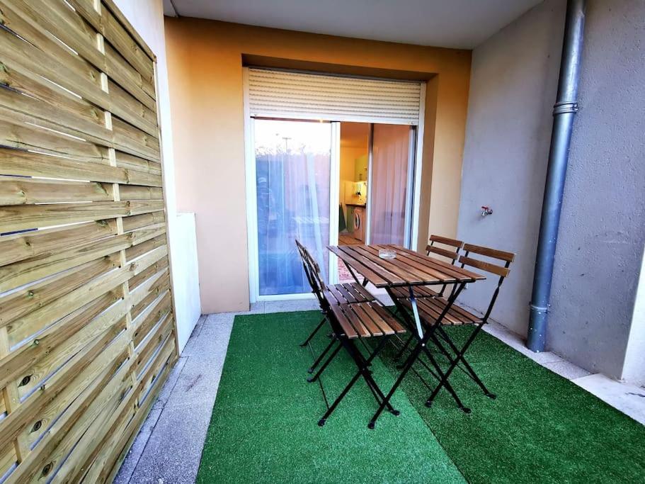 טולוז Grand Studio Lumineux Et Sa Terrasse Au Calme מראה חיצוני תמונה